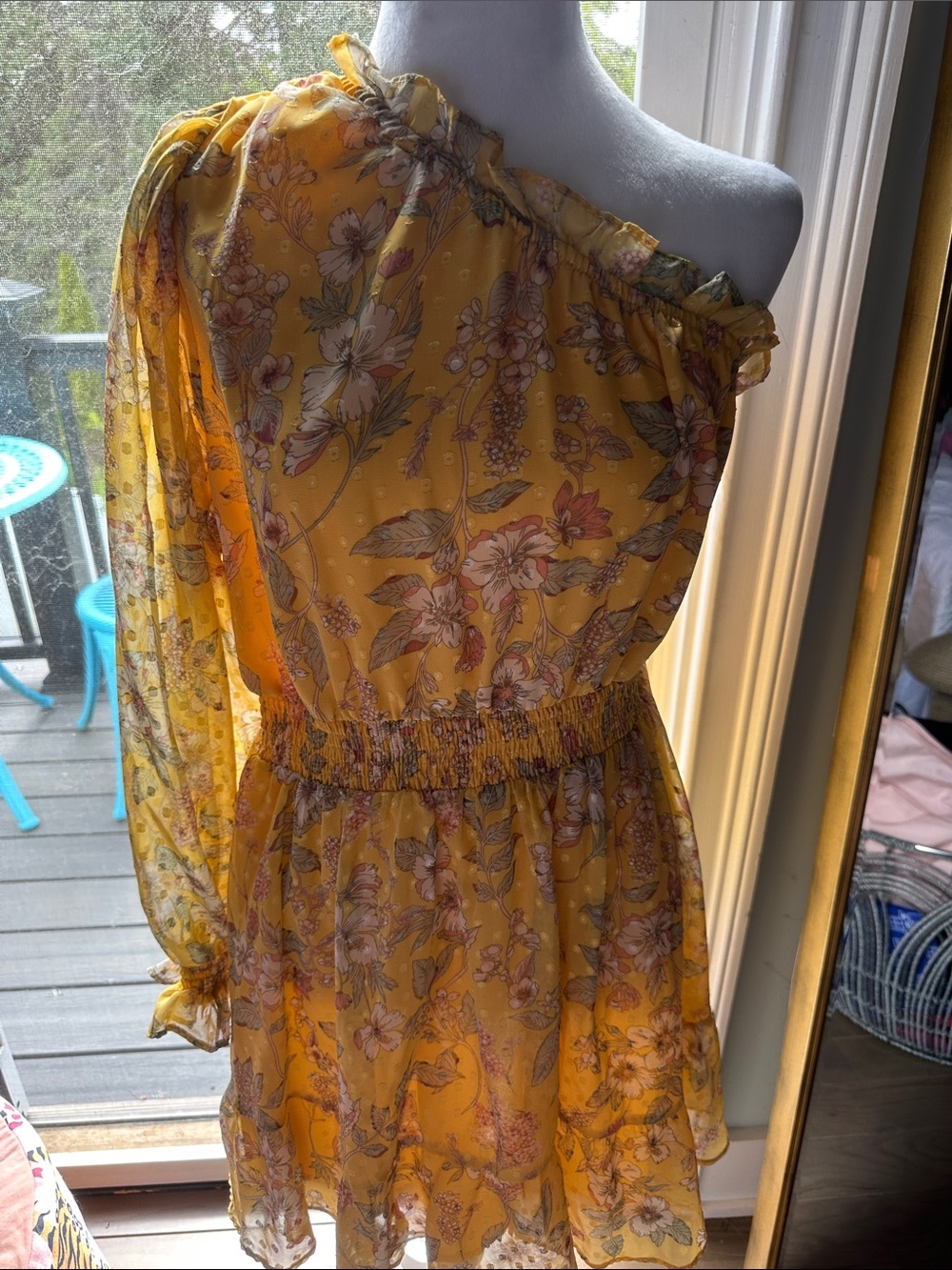 Vici Yellow Floral One-Shoulder Dress